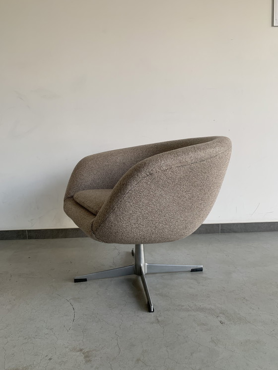 Image 1 of Von Overman Fauteuil pivotant