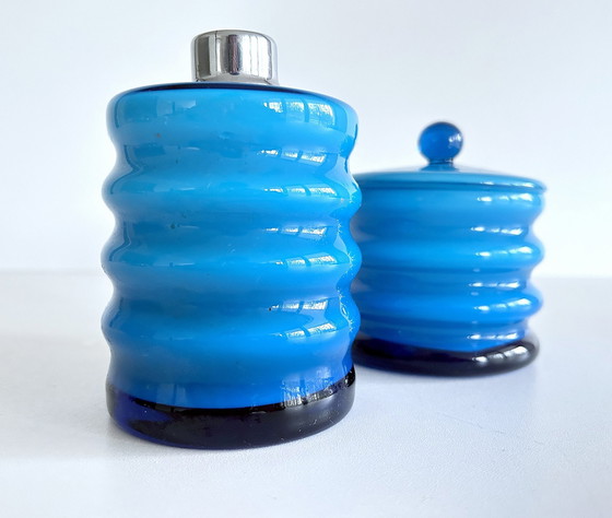 Image 1 of Boîte à poudre et flacon de parfum vintage