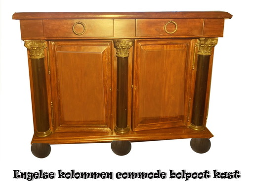 Authentique commode à deux portes