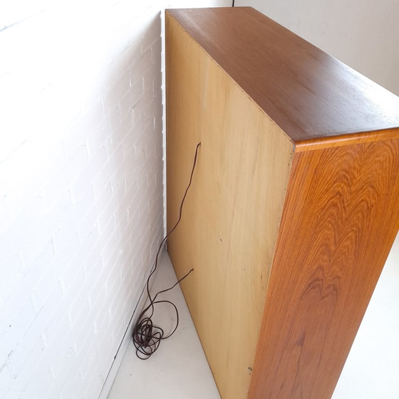 Image 1 of Vitrine vintage Design danois