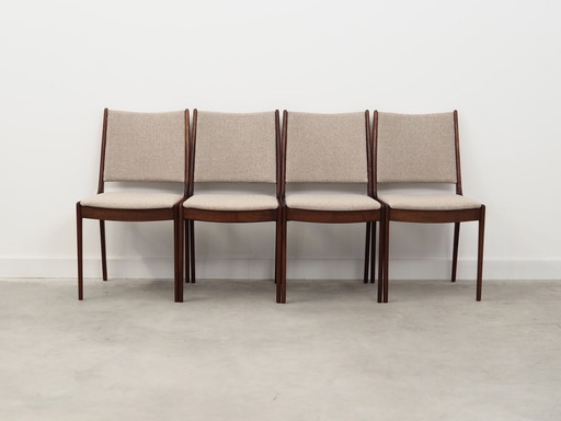 Ensemble de quatre chaises en teck, design danois, années 1970, designer : Johannes Andersen