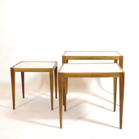 Image 1 of Tables gigognes vintage en noyer, 1960