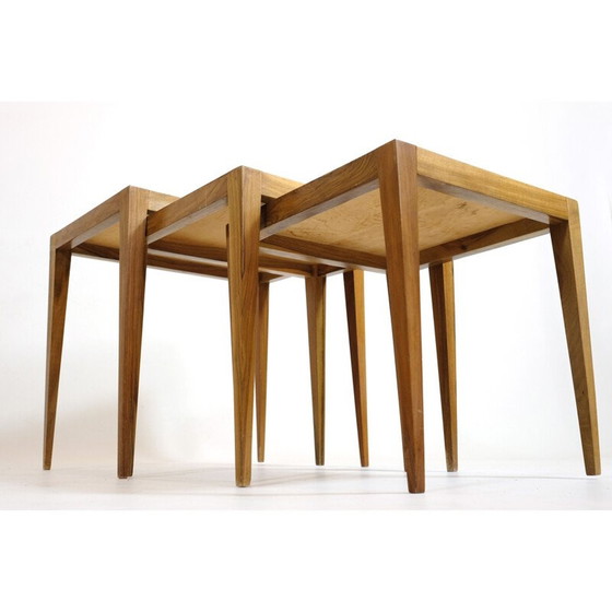Image 1 of Tables gigognes vintage en noyer, 1960