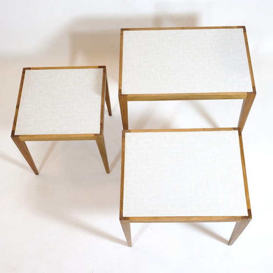 Image 1 of Tables gigognes vintage en noyer, 1960