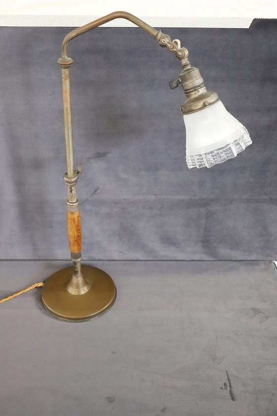 Image 1 of Lampe de table en laiton et verre, Italie 1930S