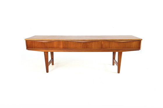 Image 1 of Buffet bas vintage danois 1960