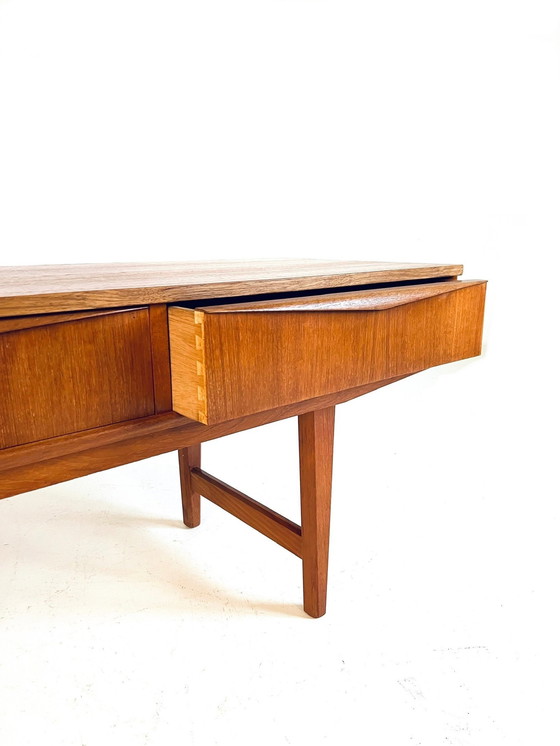 Image 1 of Buffet bas vintage danois 1960