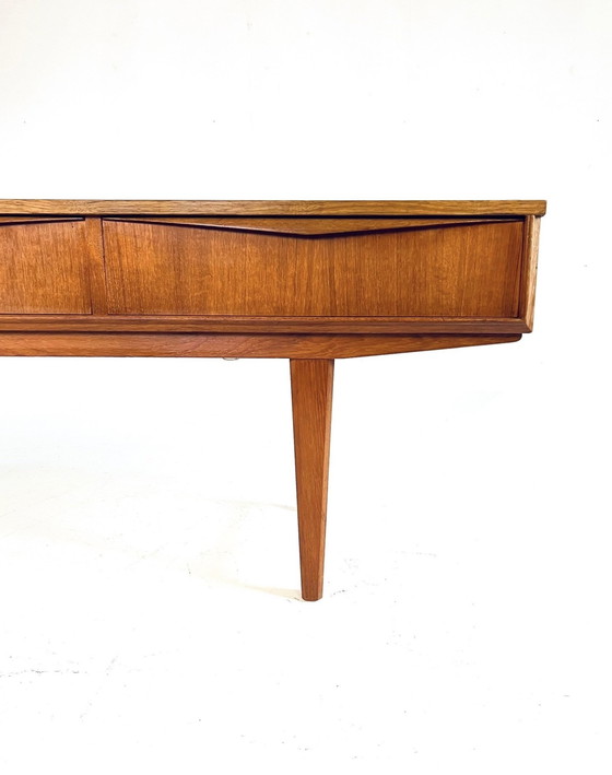 Image 1 of Buffet bas vintage danois 1960
