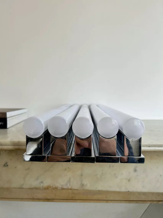 Image 1 of 5X Appliques Modernistes