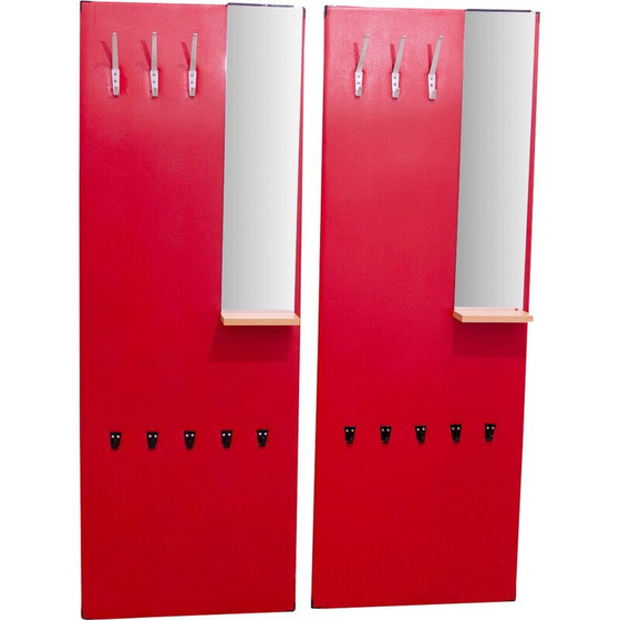 Image 1 of Paire de porte-manteaux vintage en bois et faux cuir pour Drevokov, Tchécoslovaquie 1960