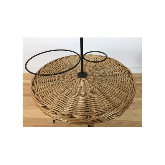Image 1 of Table d'appoint portable en osier et métal, 1950