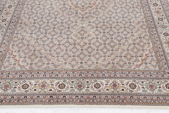 Image 1 of Nouveau tapis Tabriz Mahi de haute qualité
