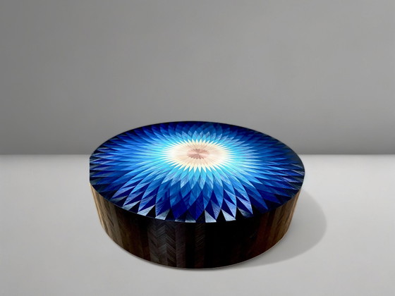 Image 1 of Table Rosace Marqueterie De Paille