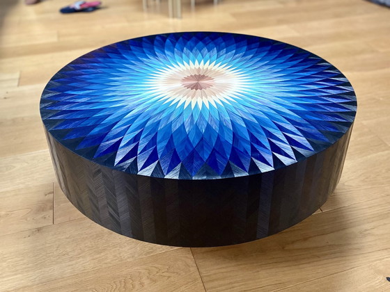 Image 1 of Table Rosace Marqueterie De Paille