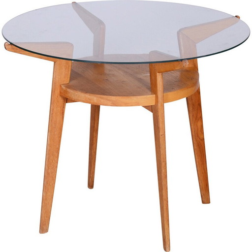 Table basse ronde du milieu du siècle en bois de chêne et verre par Jitona Sobeslav, Tchécoslovaquie années 1950