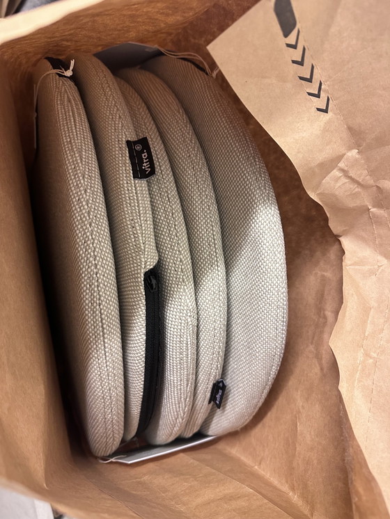 Image 1 of Vitra Soft Seats Type C Hopsak Beige Cushion