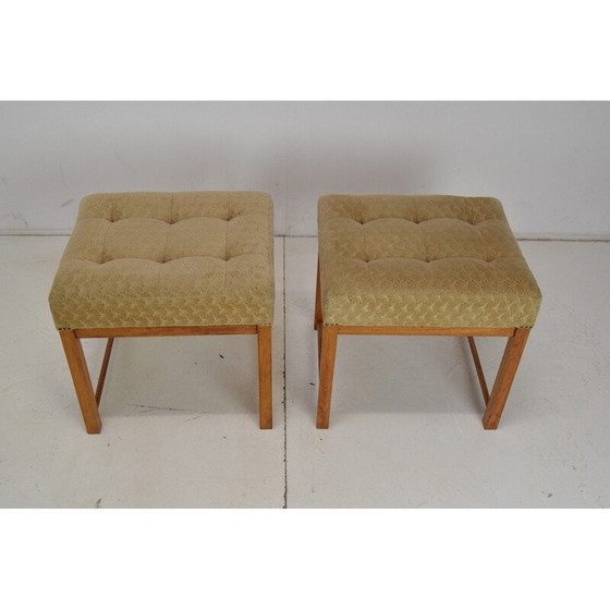 Image 1 of Paire de poufs vintage en tissu et bois, Tchécoslovaquie 1960