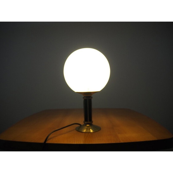 Image 1 of Lampe de table vintage art déco en laiton