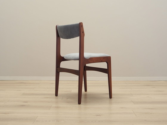 Image 1 of Ensemble de quatre chaises en acajou, design danois, années 1970, fabrication : Danemark