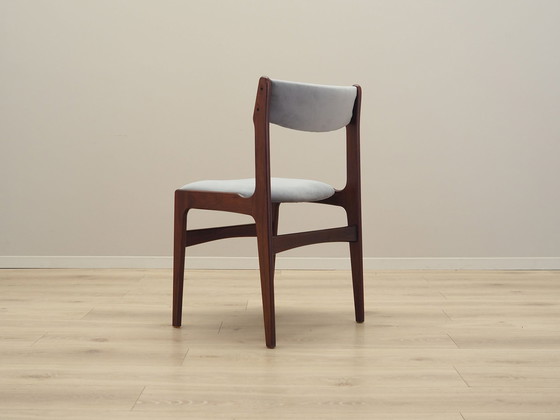 Image 1 of Ensemble de quatre chaises en acajou, design danois, années 1970, fabrication : Danemark