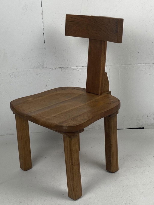 Chaise basse ou chaise d'enfant en chêne brutaliste, 1970S
