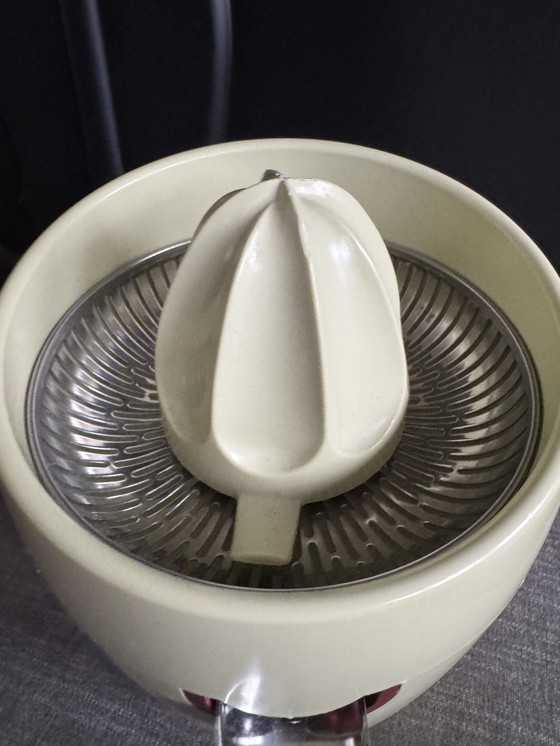 Image 1 of Presse-agrumes Alessi