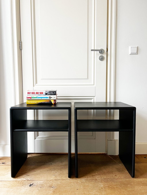 Table de chevet en bois noir (paire)