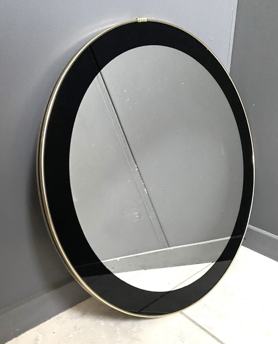 Image 1 of Miroir rond avec décoration noire 1960S