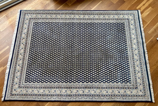 Tapis indien en laine noué à la main