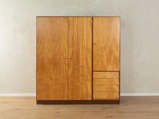  Armoire des années 1950