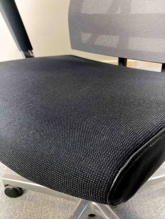 Image 1 of Viasit Scope Netweave Swivel Chair