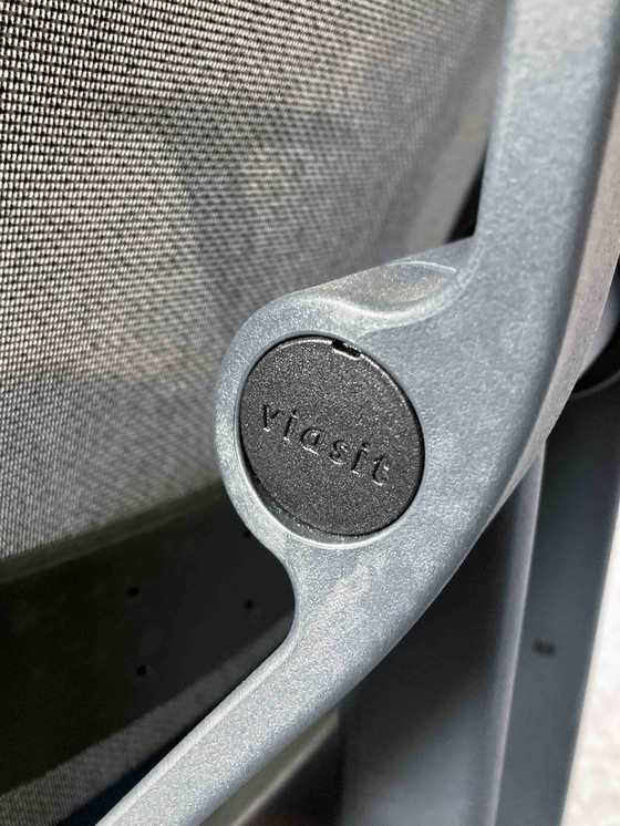 Image 1 of Viasit Scope Netweave Swivel Chair