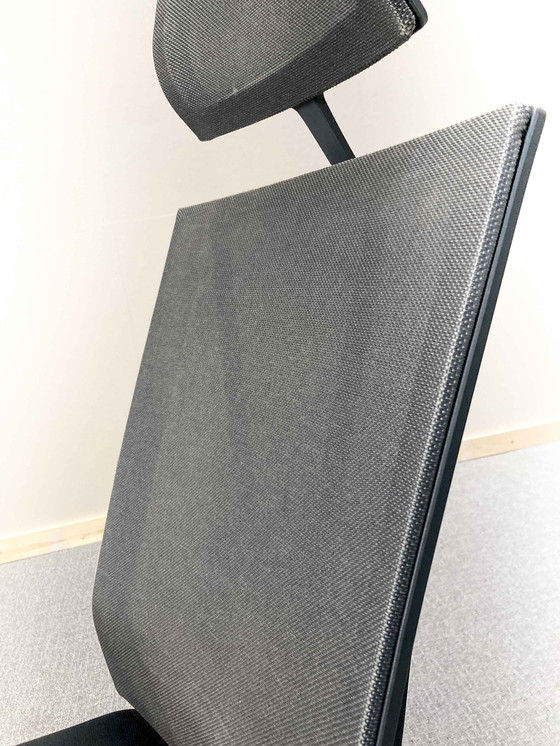 Image 1 of Viasit Scope Netweave Swivel Chair