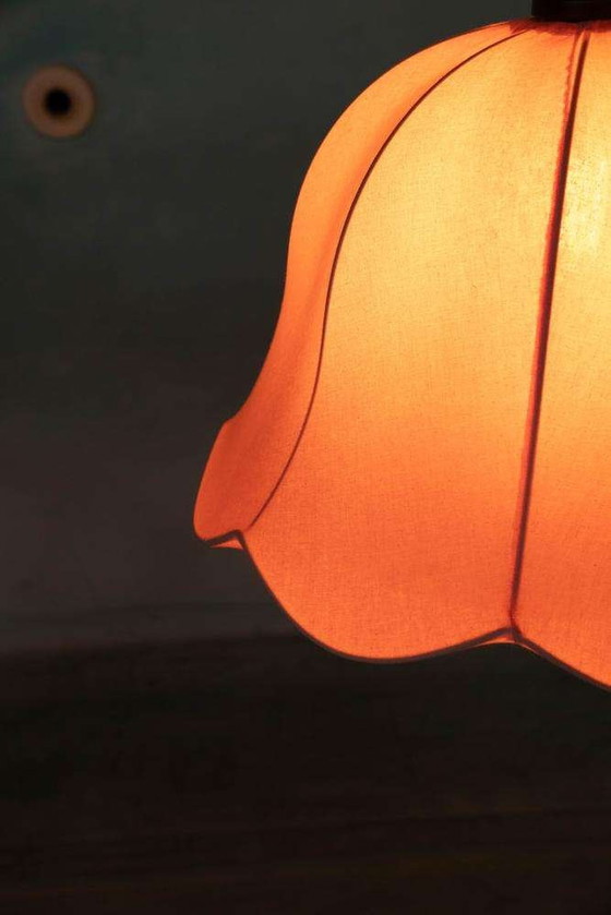 Image 1 of Lampe pendante tulipe vintage scandinave rose