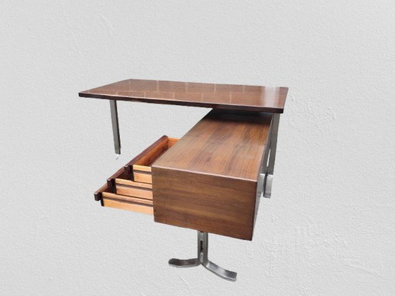 Image 1 of Bureau d'angle Par Gianni Moscatelli Pour Formanova