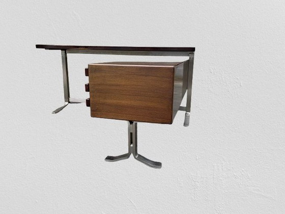 Image 1 of Bureau d'angle Par Gianni Moscatelli Pour Formanova