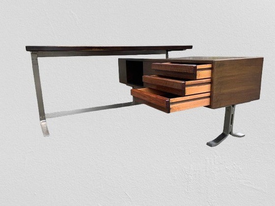 Image 1 of Bureau d'angle Par Gianni Moscatelli Pour Formanova