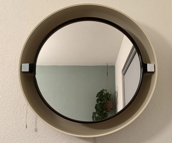 Image 1 of Miroir vintage Allibert avec éclairage