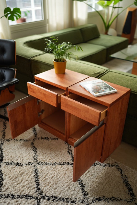 Image 1 of 2 Tables de nuit Mid Century Bois chaud + acier inoxydable