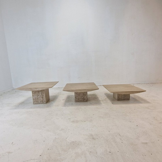 Image 1 of Ensemble de 3 tables basses vintage en travertin, Italie 1980