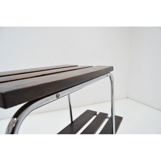 Image 1 of Table d'appoint vintage en bois et chrome Tchécoslovaquie 1970