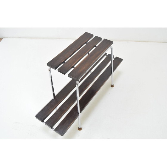 Image 1 of Table d'appoint vintage en bois et chrome Tchécoslovaquie 1970