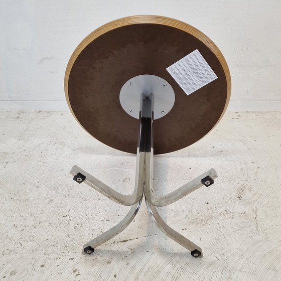 Image 1 of Table basse vintage "Circle" en bois plaqué blanc et acier chromé par Pierre Paulin pour Artifort, 2010