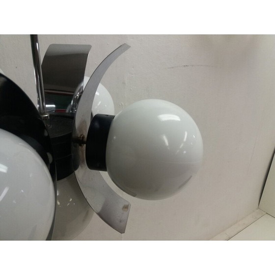 Image 1 of Lustre vintage en métal et verre de lait, Tchécoslovaquie 1965