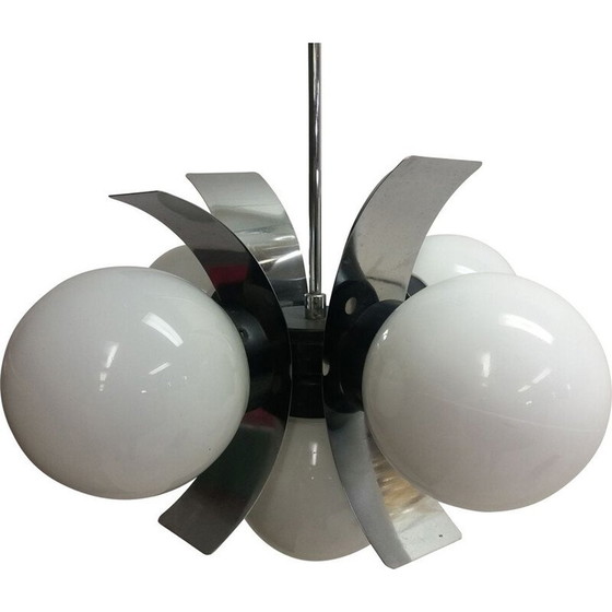 Image 1 of Lustre vintage en métal et verre de lait, Tchécoslovaquie 1965