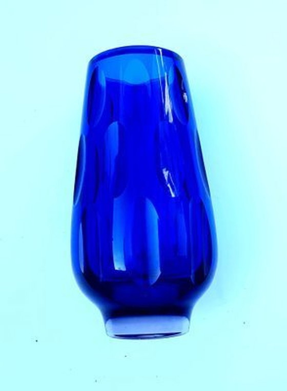 Image 1 of Vase bleu cobalt avec décor de lentilles taillées de Wmf, 1960S