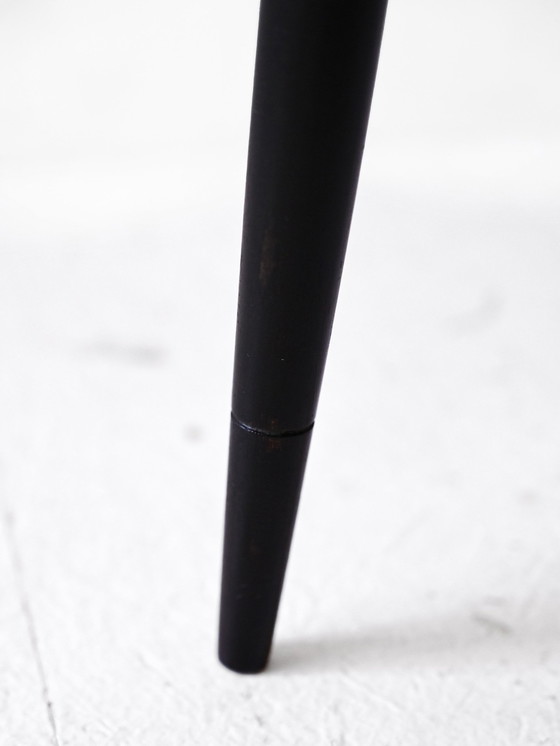 Image 1 of Table scandinave avec pieds noirs