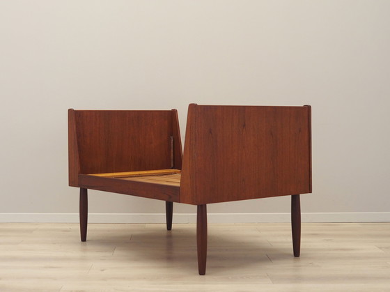 Image 1 of Lit en teck, Design danois, 1970S, Production : Danemark