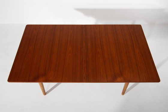 Image 1 of Table de salle à manger à rallonge - Hans J. Wegner