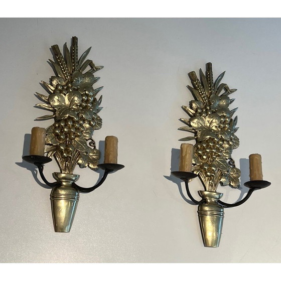 Image 1 of Paire d'appliques vintage en bronze et fer forgé représentant une coupe de fruits, France 1970